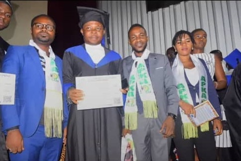 Équipe APKA au Bureau